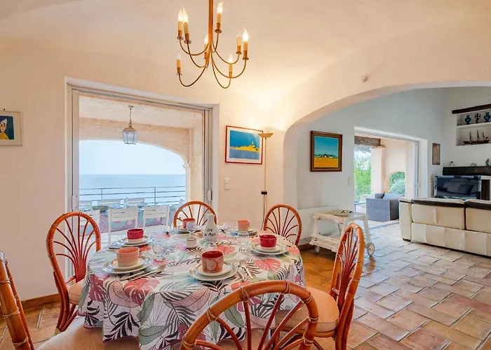 Villa La Sianne By Interhome